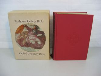 Washburn College Holy Bible Oxford University Press 1980 & Slip Cover