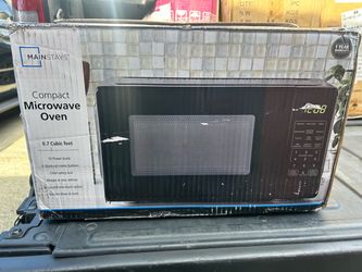 Mainstays Compact Microwave Oven 0.7 Cu Ft