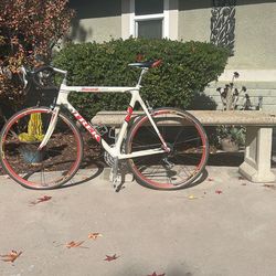 Trek 5200 Road Bike
