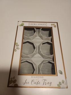 New in Box Diamond Ice Cube Tray 💎✨🧊