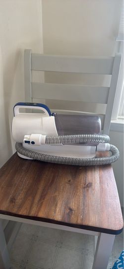 Geoorood pet grooming kit and vacuum