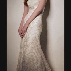 Gold/ivory Wedding Dress Size 12/14 $400