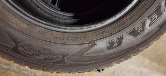 Llantas 25565R17  Marca Goodyear  Wrangler 