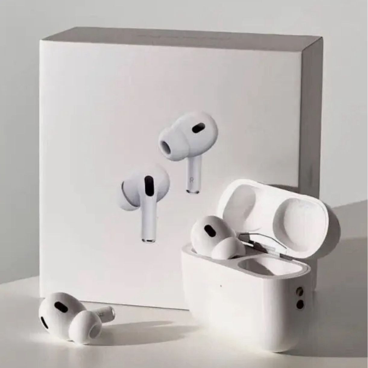 Apple Headsets Pro 2nd Right Left Pods with Wireless Charging Case