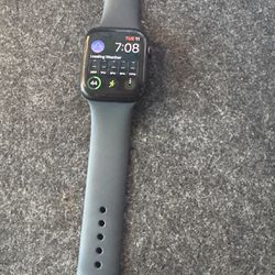 Apple Watch SE 2nd gen 