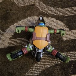 TMNT TEENAGE MUTANT NINJA TURTLE MUTATIONS FIGURE TO MOTORCYCLE 2015