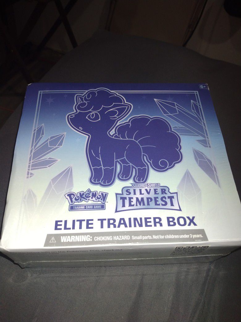 Pokemon Elite Trainer Box Silver Temptress Trading Cards