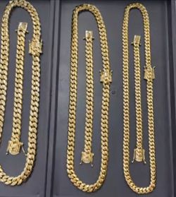 Men’s chain & bracelet set