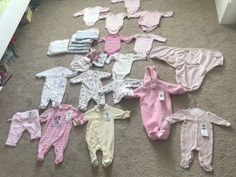 Girl clothes size 0-3 mth and 3 mth fall/winter