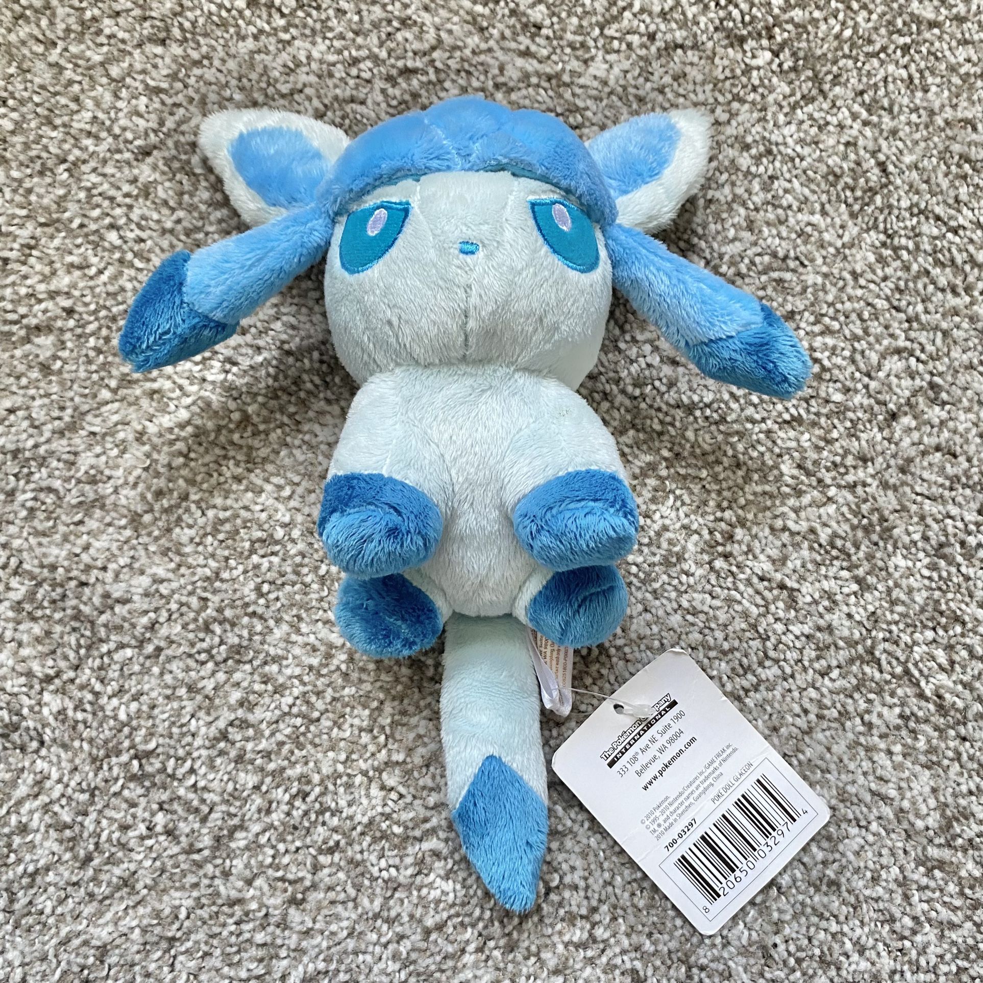 Glaceon Pokémon Center Pokedoll Plush NEW w/tags