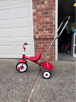 Radio Flyer Tricycle with Parent Push Handle