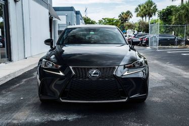 2018 Lexus IS