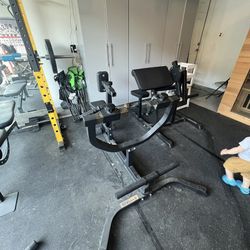 Back Row Machine 