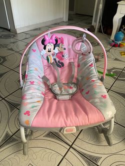 Minnie Mouse rocker