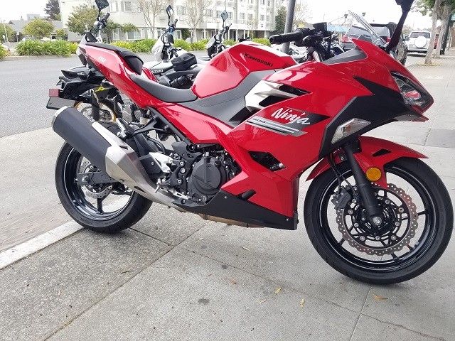 2021 KAWASAKI EX400 ABS
Clean Title Motorcycle 348 Miles