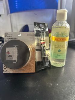 Makeup Bundle Covergirl & Burt’s Bees