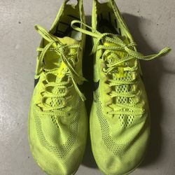 track spikes