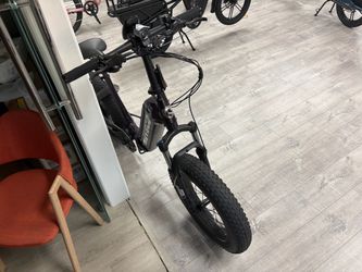 🚴 Toss it in the trunk, ride it anywhere 🔥