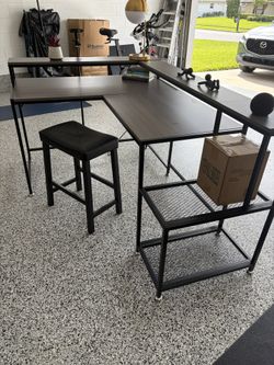 L Shape Desk / Work Station
