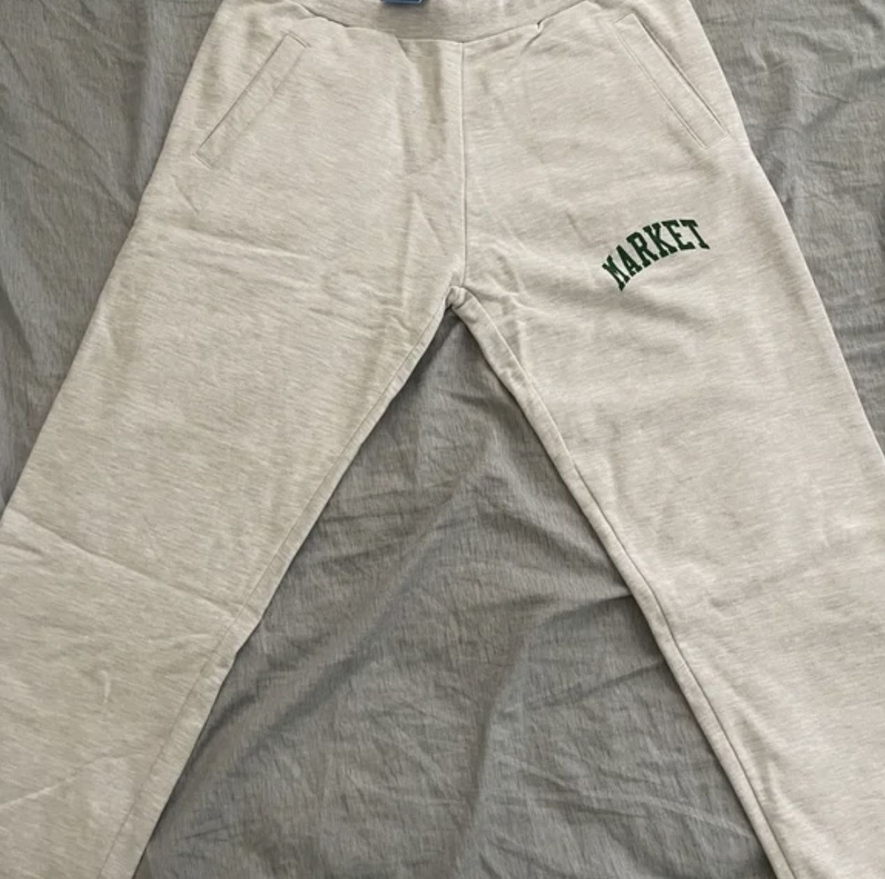 Market Studios Sweats Grey/Green Size U.S. Men’s Medium (Brand New,Discontinued)