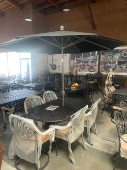 Black 9’ Patio Umbrella