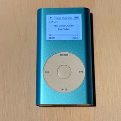 iPod Mini 1st Gen Model:A1051 6GB Blue Tested Good w/676 Song Read Info Below!!