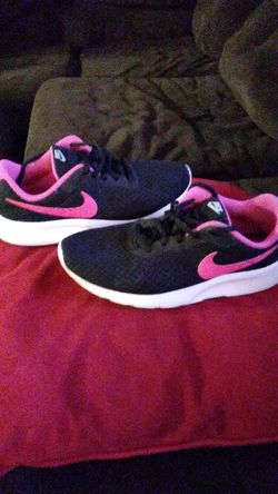 Nike size 4