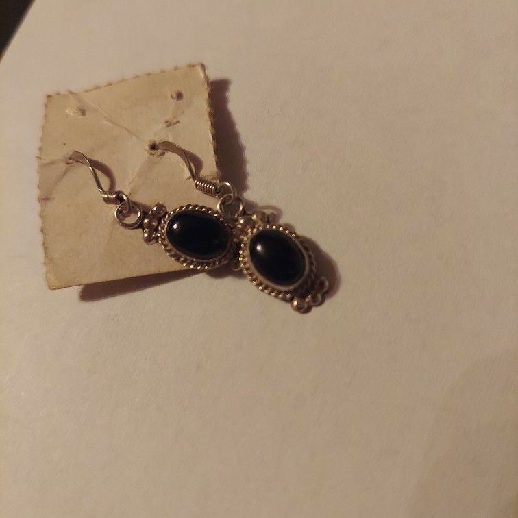 Onyx Earings