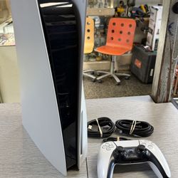 Sony Playstation 5 PS5 Disc Version Console w/ Controller & Cables