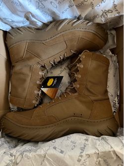 Oakley assault boots coyote tactical