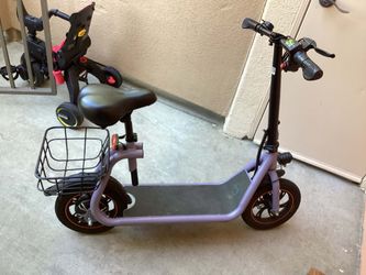 Electric scooter