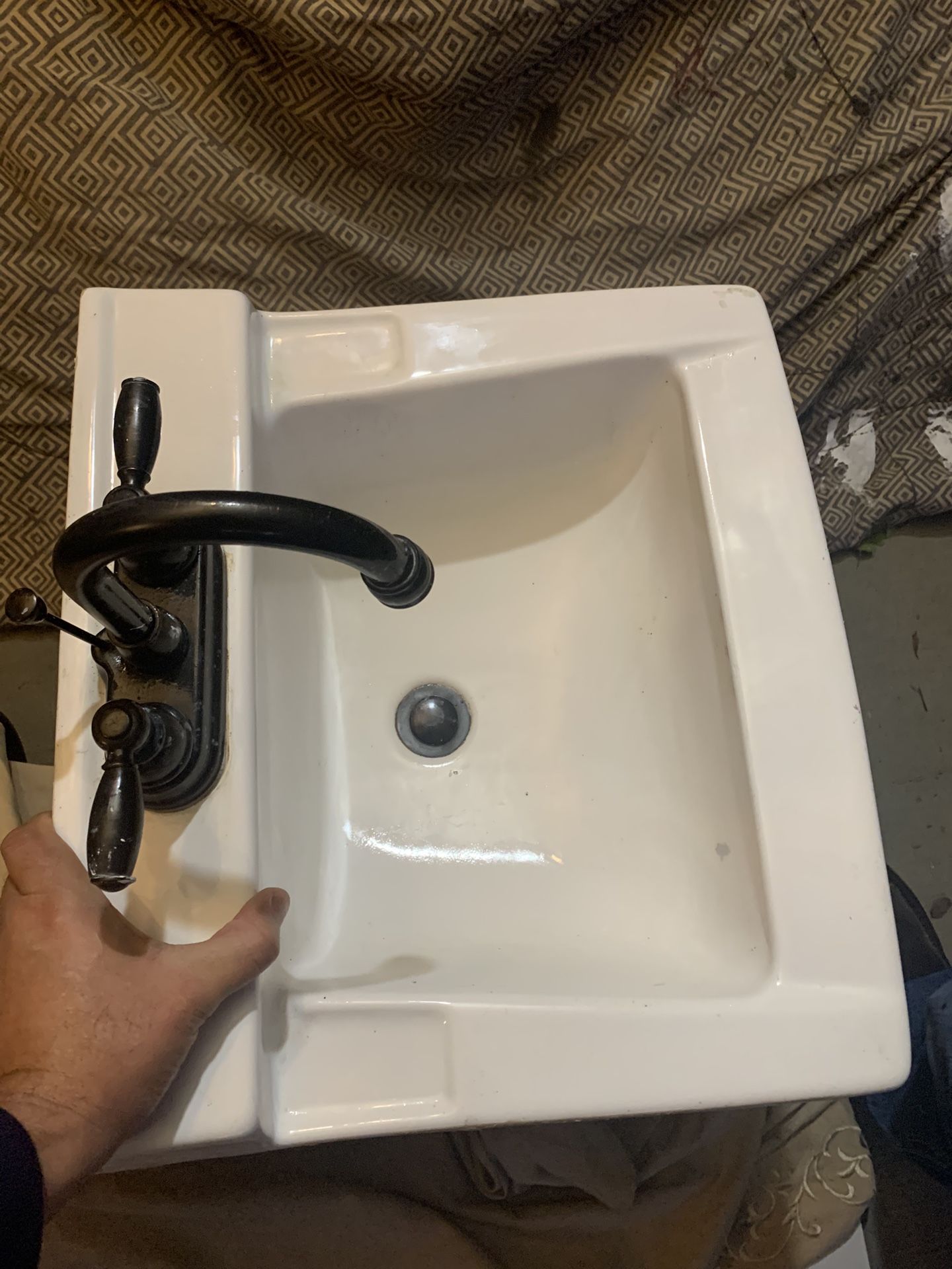 Antique Sink W/ PEERLESS faucet