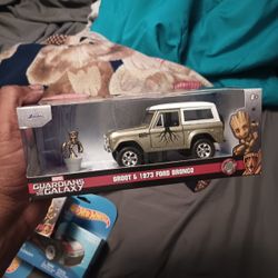 Marvel Guardians of The Galaxy 1:32 1973 Ford Bronco Die-Cast Car & 1.65"