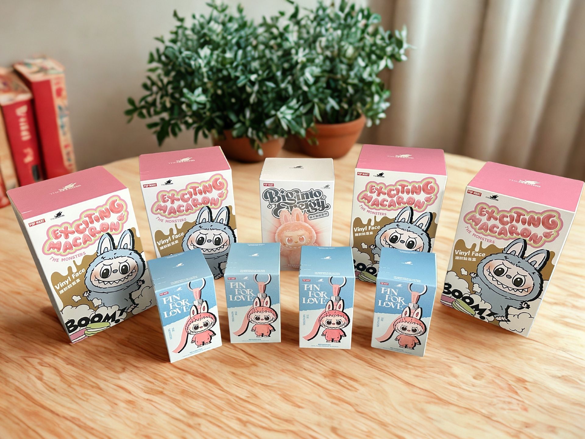 Labubus UNOPENED - BIE, Exciting Macaron, Pin For Love