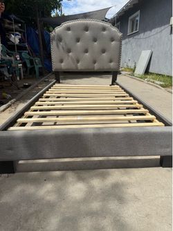 Twin bed size