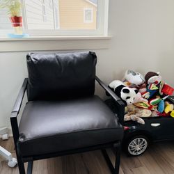 New Black Faux Leather Accent Arm Chair