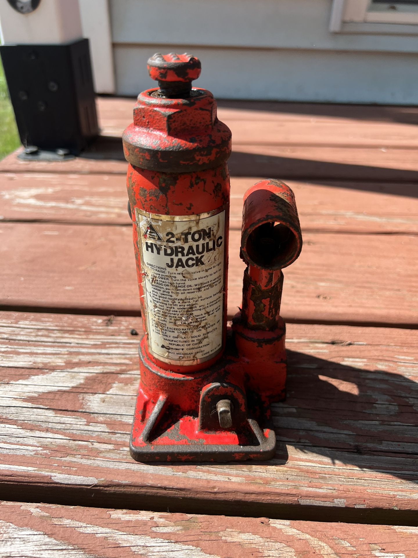 Vintage K-Mart Hydraulic Bottle Jack 2 Ton