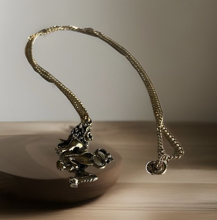 Vintage 1970’s Gold Plated Rampant Lion Pendant Necklaces Gold Tone New Conditions
