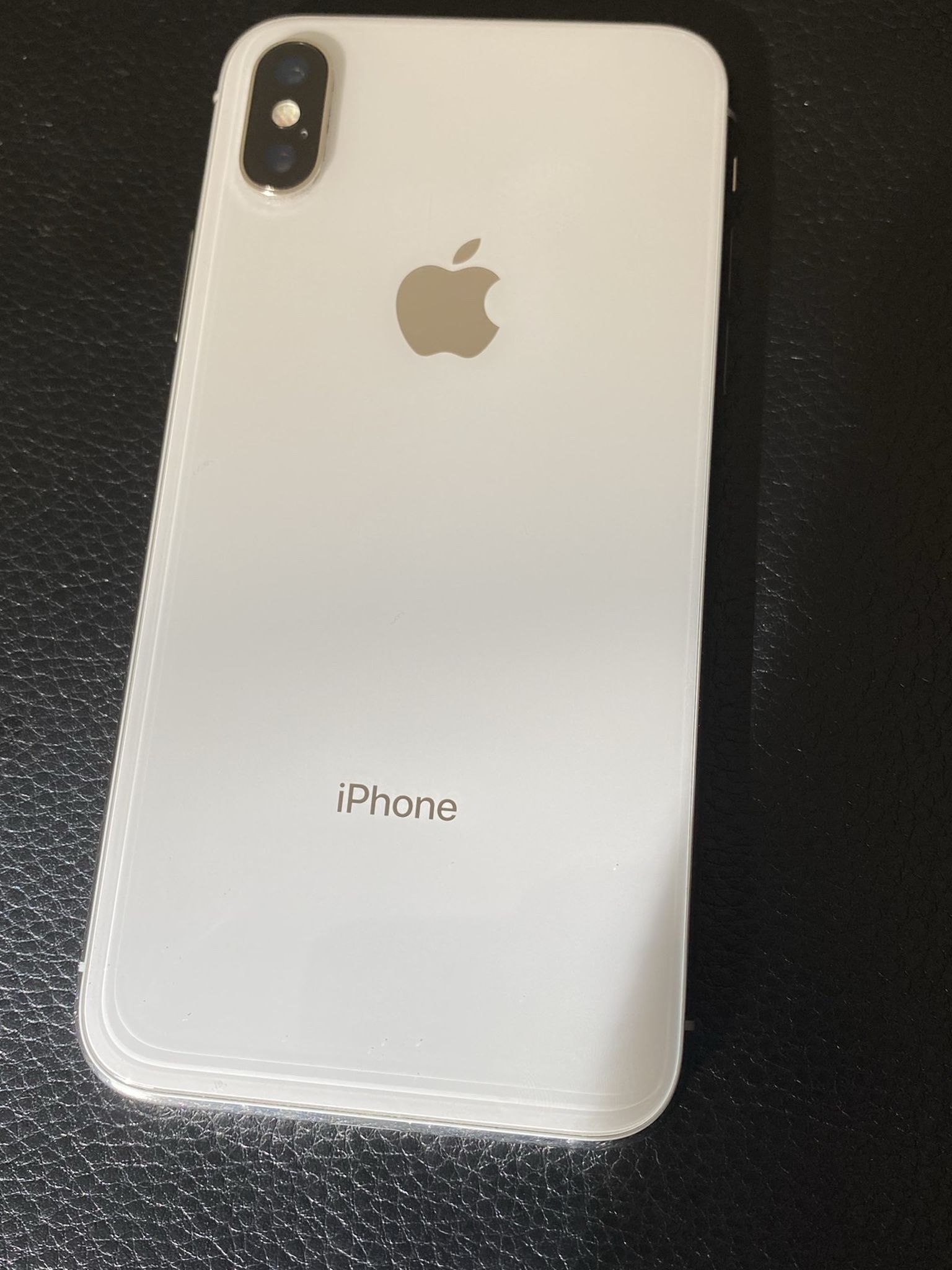 iPhone X, 64 Gb, Unlocked, No Damage