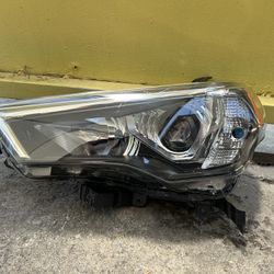 2021-2023 TOYOTA 4RUNNER LH HEADLIGHT