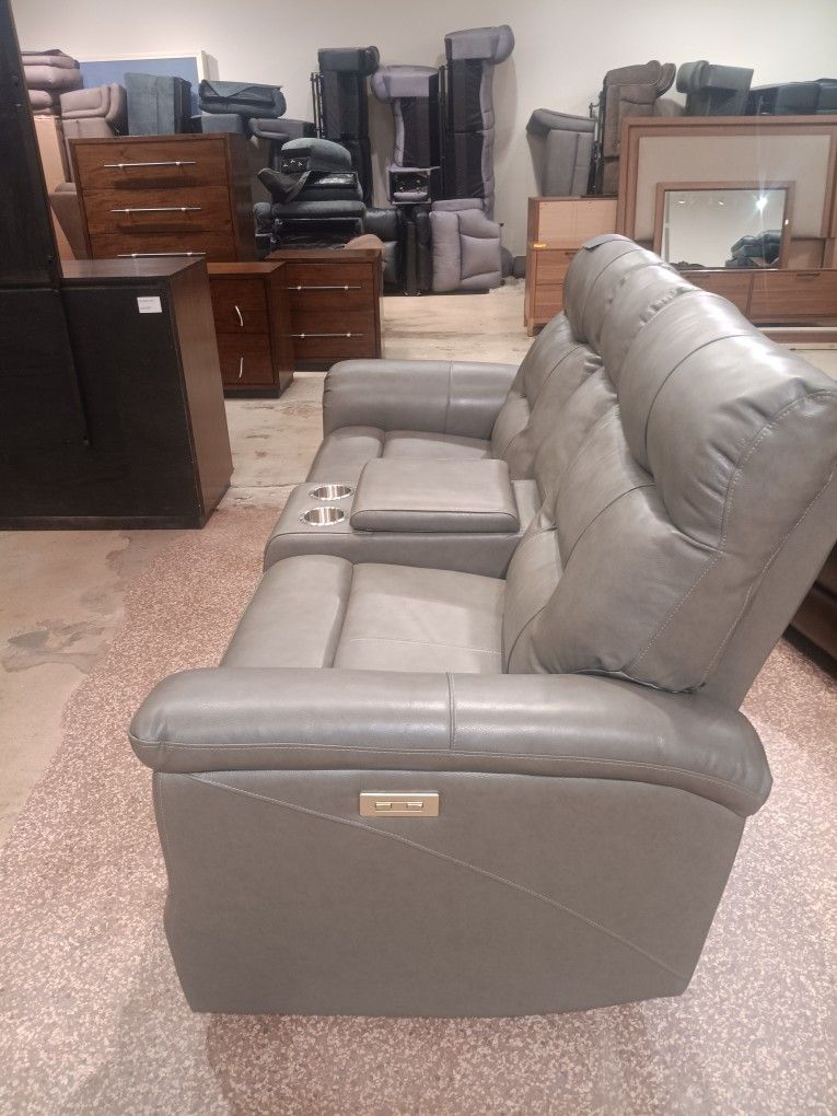 Thai Loveseat