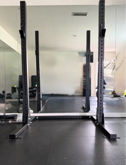 Squat Rack - Commercial Grade