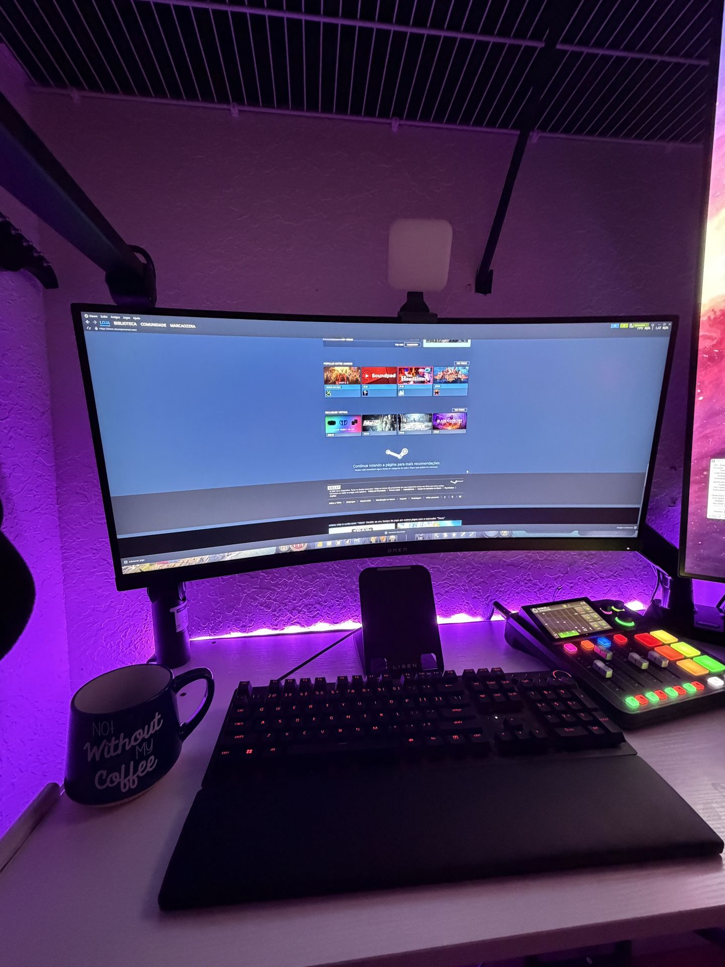 HP OMEN - 34" VA LED Curved QHD 165Hz FreeSync