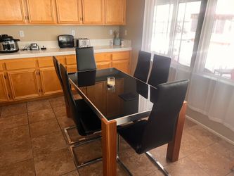 Kitchen dining table and chairs