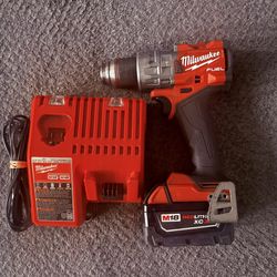 Milwaukee Fuel Hammer Drill