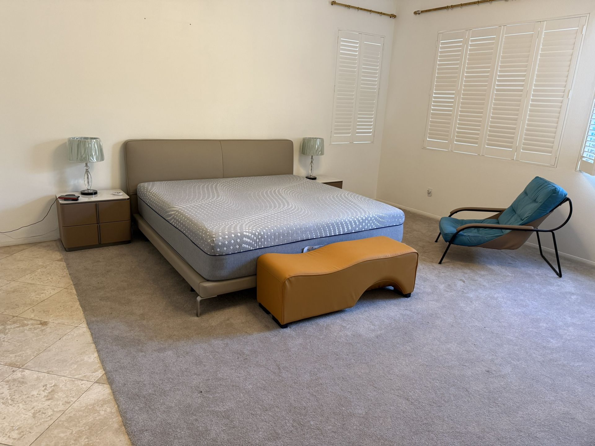 Modern Queen Bed Frame + Mattress – Excellent Condition