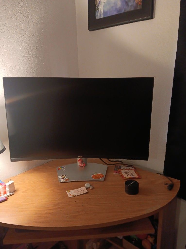 Curved Dell Computer Monitor