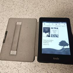 Kindle Paperwhite 6" with genuine leather case