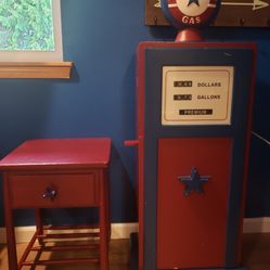 Kids Table / Cubby / Nightstand / Side Table. Bookcase