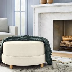 Cream Wilmington Upholstered Round Ottoman